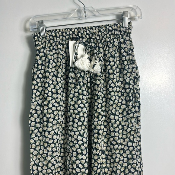 NWT Faithfull The Brand Biella Azalea Floral Wide Leg Pants 6 Ditsy Floral Boho - Picture 3 of 12